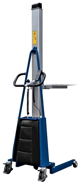 What Battery comes with the Vestil MWP-550-DC Work Positioner? 
